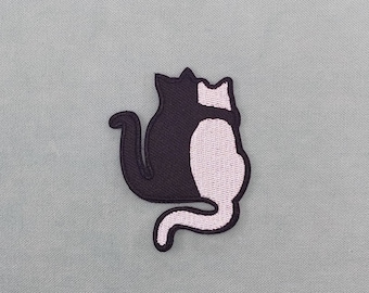 Patch chat noir chat blanc thermocollant; écusson brodé sur fer