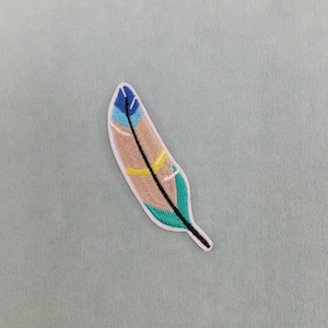 Indian feather iron-on embroidered patch, iron on patch, sew-on patch, customize clothing and accessories, applique