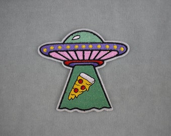 Écusson Invasion Pizza thermocollant brodé, Patch à customiser vêtements et accessoires