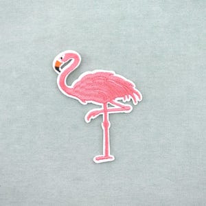 Patch flamant rose thermocollant, Patchs brodés sur fer ou à coudre, customiser vêtements et accessoires