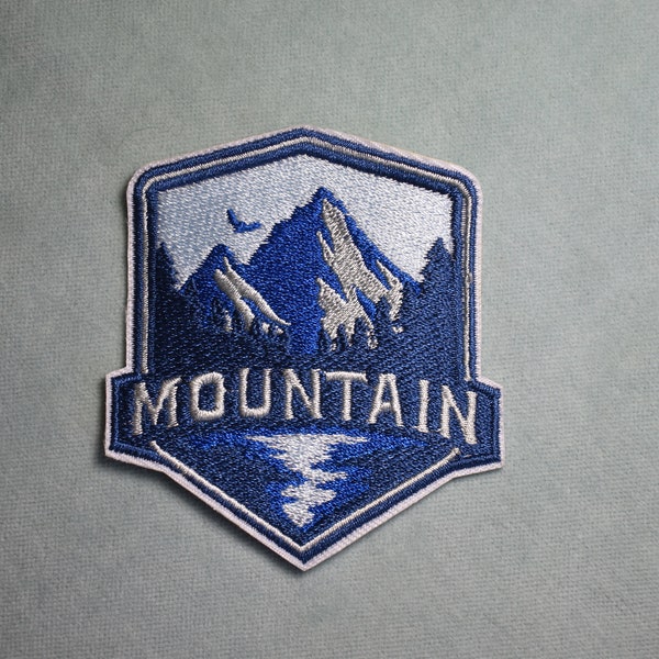 Patch montagne thermocollant, Écusson brodé sur fer