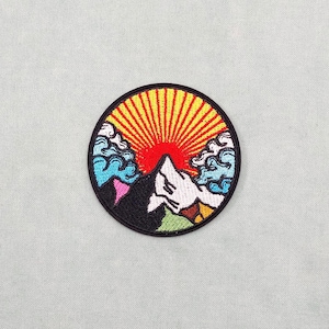 Patch bordado termocolante Rising Sun Mintagnes, emblema bordado