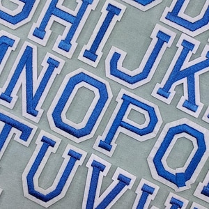 Parches de letras del alfabeto azules para planchar, insignias bordadas, Personalizar, Personalizar