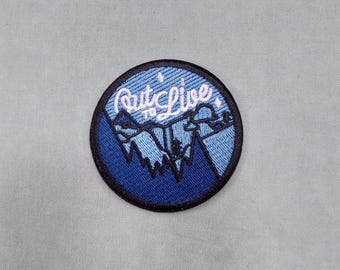 Patch Brodé Thermocollant Bleu – Tétine Muet Bouton, 7,5 Cm, Patch Collection
