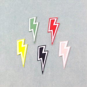 Toppa a forma di fulmine nero, toppa ricamata da stirare o cucire, fulmine per personalizzare abbigliamento e accessori