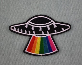 Ecusson ovni arc-en-ciel, Patch thermocollant brodé sur fer ou à coudre, customiser vêtements et accessoires