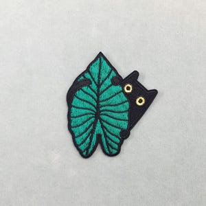 Cat and tree leaf patch, embroidered iron-on patch