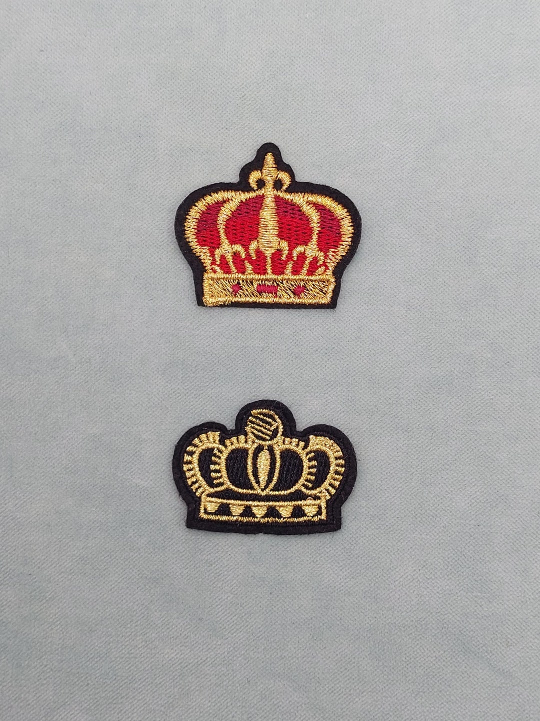 Patch couronne dorée thermocollant, écusson paillettes - France Patch couronne dorée thermocollant, écusson paillettes - France