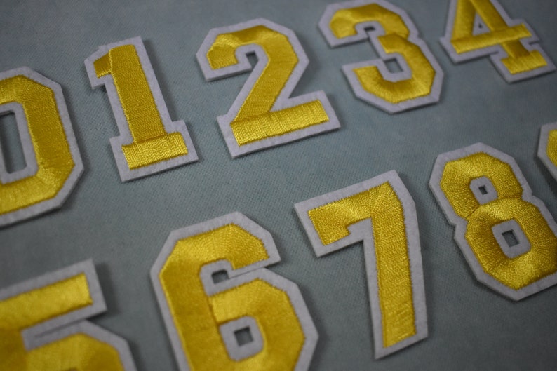 Patchs chiffres jaunes, Écussons thermocollants brodés nombres,pour customiser vêtements et accessoires image 1