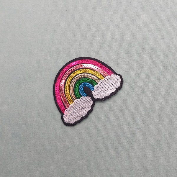 Patch Arc-en-ciel broderie paillettes, écusson thermocollant