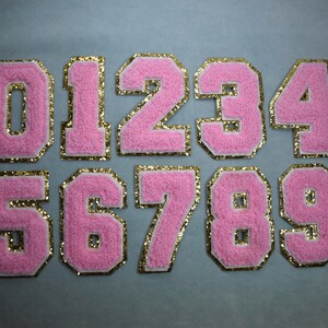 Roze chenille opstrijkbare nummerpatches, geborduurde nummerbadges, aanpassen, personaliseren afbeelding 3