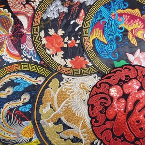 Large circular embroidered iron-on Chinese culture patch, embroidered oriental applique to sew