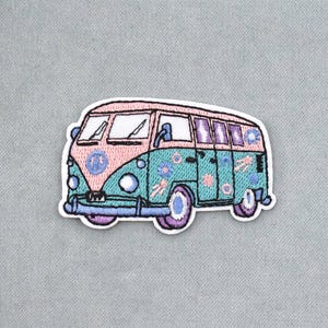Aufnäher mit pink-grünem Van, gestickt, zum Aufbügeln oder Aufnähen, zum Personalisieren von Kleidung und Accessoires