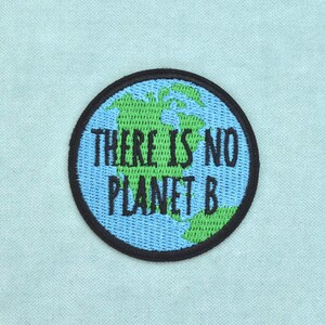 Strykmärke "There Finns Ingen Planet B", Broderat strykmärke