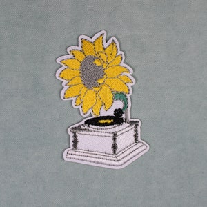 Platinum sunflower art patch Embroidered iron-on patch, Sew-on applique