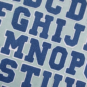 Parches de letras del alfabeto de oruga azul, varias insignias bordadas para planchar, Personalizar, Personalizar