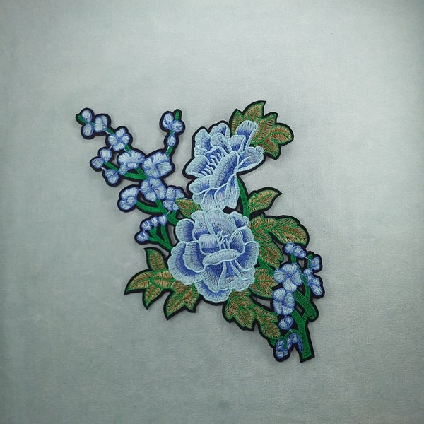 Grand patch floral thermocollant 10 cm x 27 cm, Écusson brodé sur fer