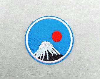 Patch Coucher dans les montagnes thermocollant, écusson brodé