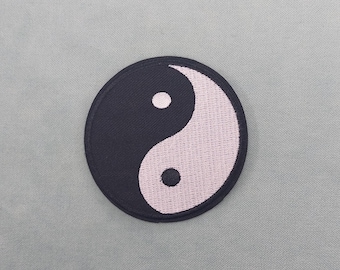 Patch yin et yang thermocollant, écusson brodé