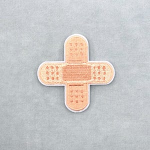 Aufbügelbarer Kreuzaufnäher, gestickter Gipsaufnäher auf Bügeleisen