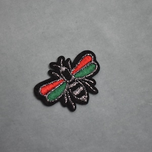 Embroidered iron-on red green insect patch, iron on patch, sewing patch, customize clothing and accessories