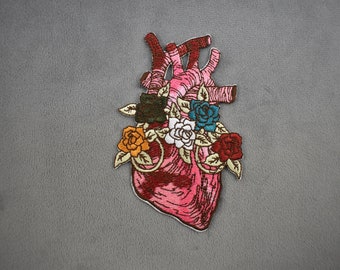 Floral Heart patch, embroidered iron-on patch, iron on patch, sewing patch, customize clothing and accessories