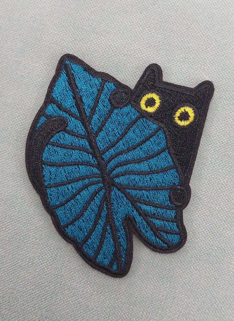 Patch chat et feuille d'arbre, écusson thermocollant brodé image 2