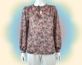 Key Hole Floral Blouse - Size L
