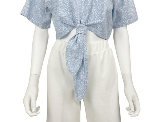 Tie Up Cropped Blouse - Size M/L - image 5