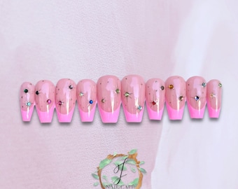 STELLE | Presse française rose stellaire sur les ongles | Inspiré de Pinterest | Peint à la main - Summer Spring Nails | Après Gel X Nails | Cercueil moyen