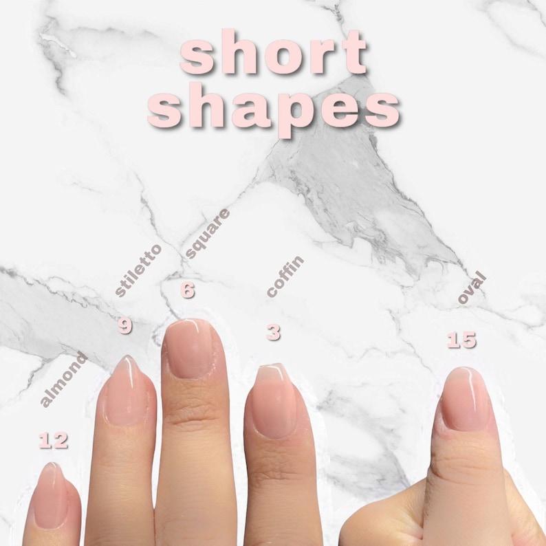 Peut inclure: Un mod&egrave;le de main pr&eacute;sente cinq formes diff&eacute;rentes de ongles courts&nbsp;: amande, stiletto, carr&eacute;, cercueil et ovale. Chaque ongle est peint d&rsquo;une couleur rose clair et &eacute;tiquet&eacute; avec le nom de la forme et un num&eacute;ro.