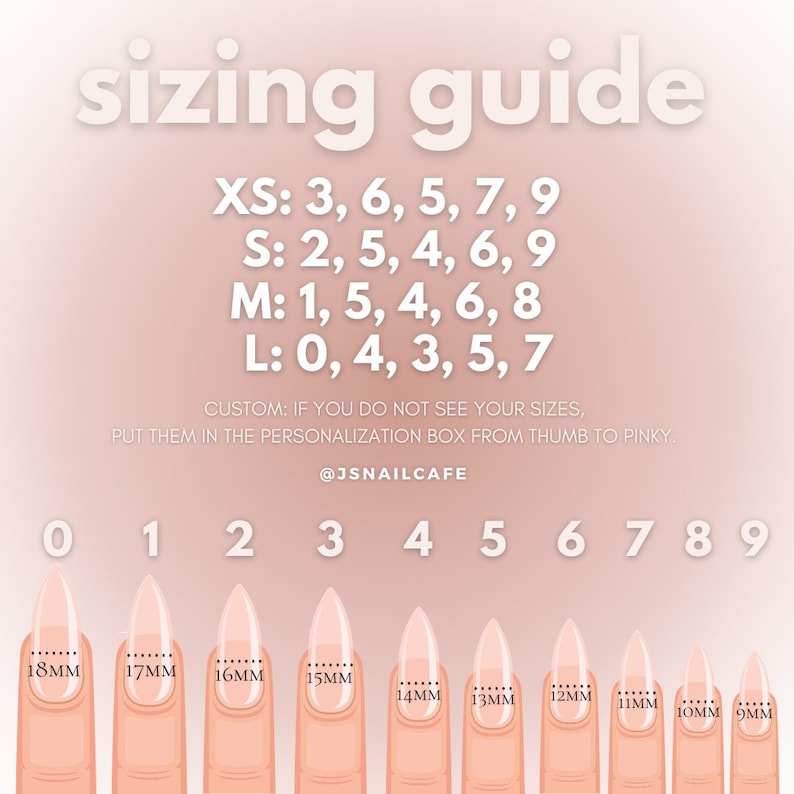 Peut inclure: Guide de taille pour les ongles en gel, montrant diff&eacute;rentes tailles de 9 mm &agrave; 18 mm. Le guide comprend un tableau avec les tailles pour les ongles extra petits, petits, moyens et grands. Le texte indique "guide de taille", "XS&nbsp;: 3, 6, 5, 7, 9", "S&nbsp;: 2, 5, 4, 6, 9", "M&nbsp;: 1, 5, 4, 6, 8", "L&nbsp;: 0, 4, 3, 5, 7", "PERSONNALIS&Eacute;&nbsp;: SI VOUS NE TROUVEZ PAS VOTRE TAILLE, INDIQUEZ-LA DANS LA BO&Icirc;TE DE PERSONNALISATION DU POUCE AU PETIT DOIGT." et "@JSNAILCAFE".