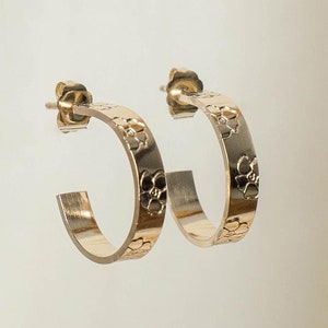 Puakenikeni Tropical Hawaiian Flower Hoop Earrings, 4MM Wide, 14K Gold Filled, Sterling Silver, Hand Stamped, Post Hoop Studs, Gifts for her