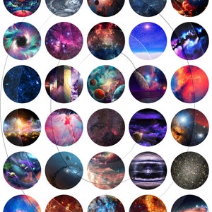 Puede incluir: Una colección de 36 pegatinas redondas de colores con temática espacial que representan nebulosas, galaxias, estrellas, planetas y cuerpos celestes. Las pegatinas son perfectas para decorar portátiles, botellas de agua, diarios y otras superficies.