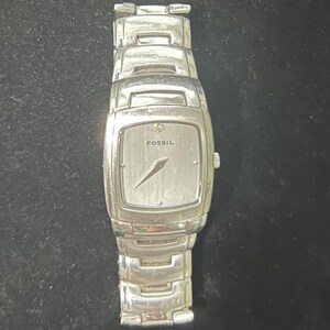 Vintage Fossil Silver Tone Watch | Minimalist Sleek Industrial Y2K Wristwatch Jewelry image 3