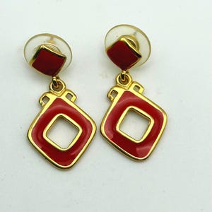 Vintage Red Enamel Geometric Dangle Earrings – 80s Bold Gold Statement Pierced
