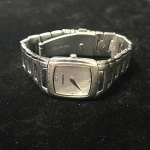 Vintage Fossil Silver Tone Watch | Minimalist Sleek Industrial Y2K Wristwatch Jewelry image 1