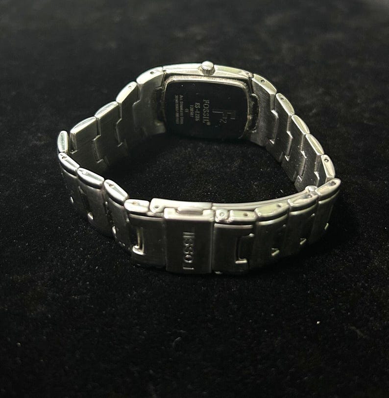 Vintage Fossil Silver Tone Watch | Minimalist Sleek Industrial Y2K Wristwatch Jewelry image 4
