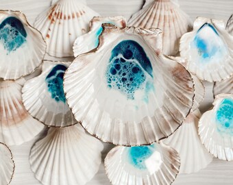 Hand Painted Scallop Shell Ring Dish: Coastal Jewelry Holder