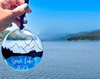 Personalized Mountain Christmas Ornament: Epoxy Acrylic Vacation Keepsake