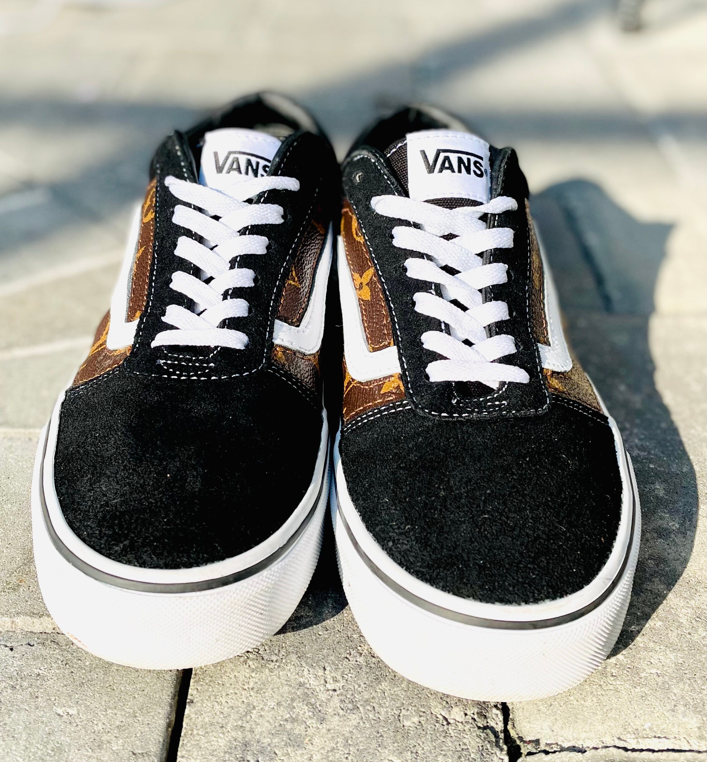 LV Custom Classics - Cool Or : r/Vans