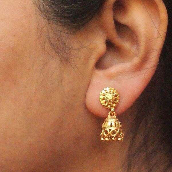 Small Gold Plated Jhumka,Indian Jewelry,Dainty Jhumka Earrings,Party Wear,Bollywood Earrings,South Indian,Light Weight Jhumka STYL21