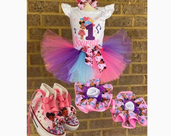 Corner tutu outfit with matching socks, bow and bling converse shoes, Corner Birthday outfit, corner birthday girl,