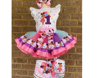 Corner tutu outfit with matching shoes, and Hair accessory, Gracie Birthday tutu outfit, Gracie Shoes