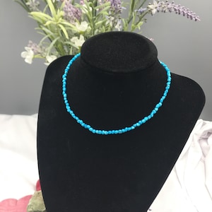 Handmade Turquoise Choker / Turquoise Necklace / Natural Turquoise Chips / Turquoise Gemstone Choker / Turquoise Jewelry / Boho / Minimalist