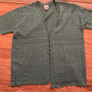 Vicki Wayne open knit shrug Size Large