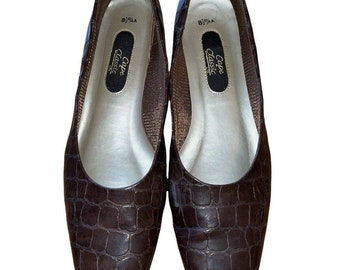 Women's Cape Classic Brown Loafers