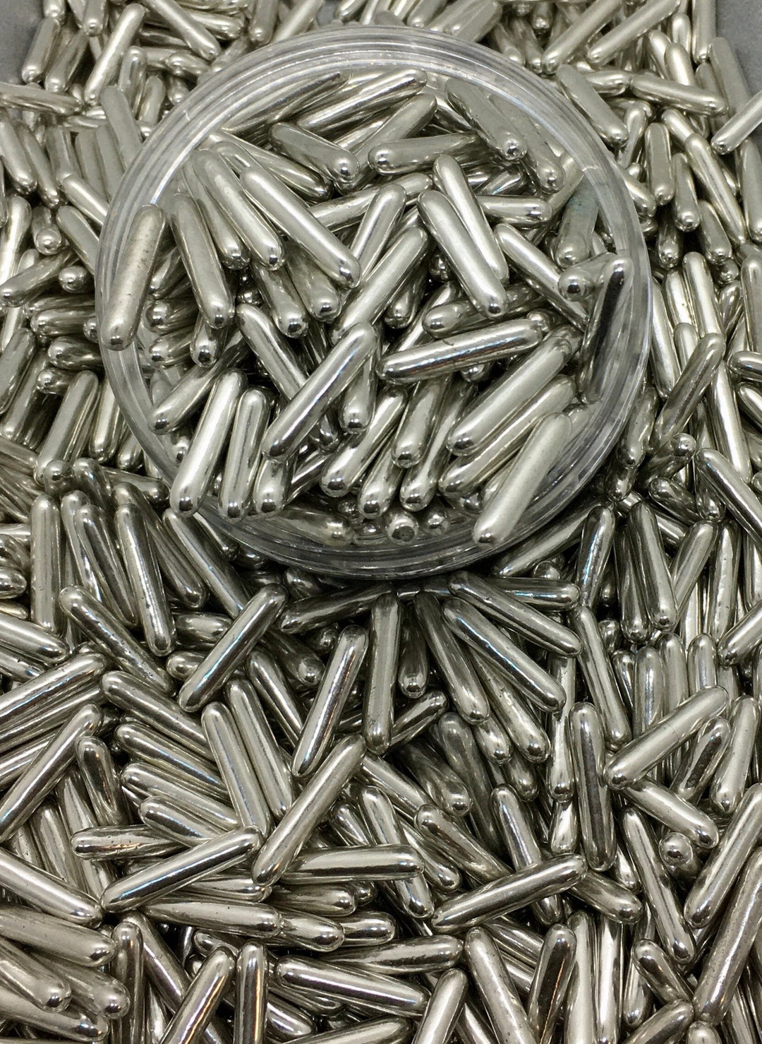 Silver Rod Dragees 2 Oz. Metallic Silver Rods Sprinkles for Cake ...
