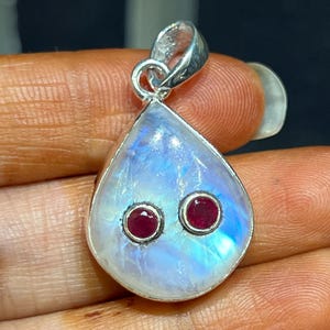 Sterling Silver Pear Moonstone Pendant: Bohemian Ruby Accent