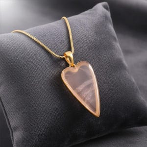 Love Crystal Heart Necklace Heart Shaped Healing Gemstone Pendant Gold Plated Pink Heart Rose Quartz Pendant 925Sterling Silver Boho Pendant
